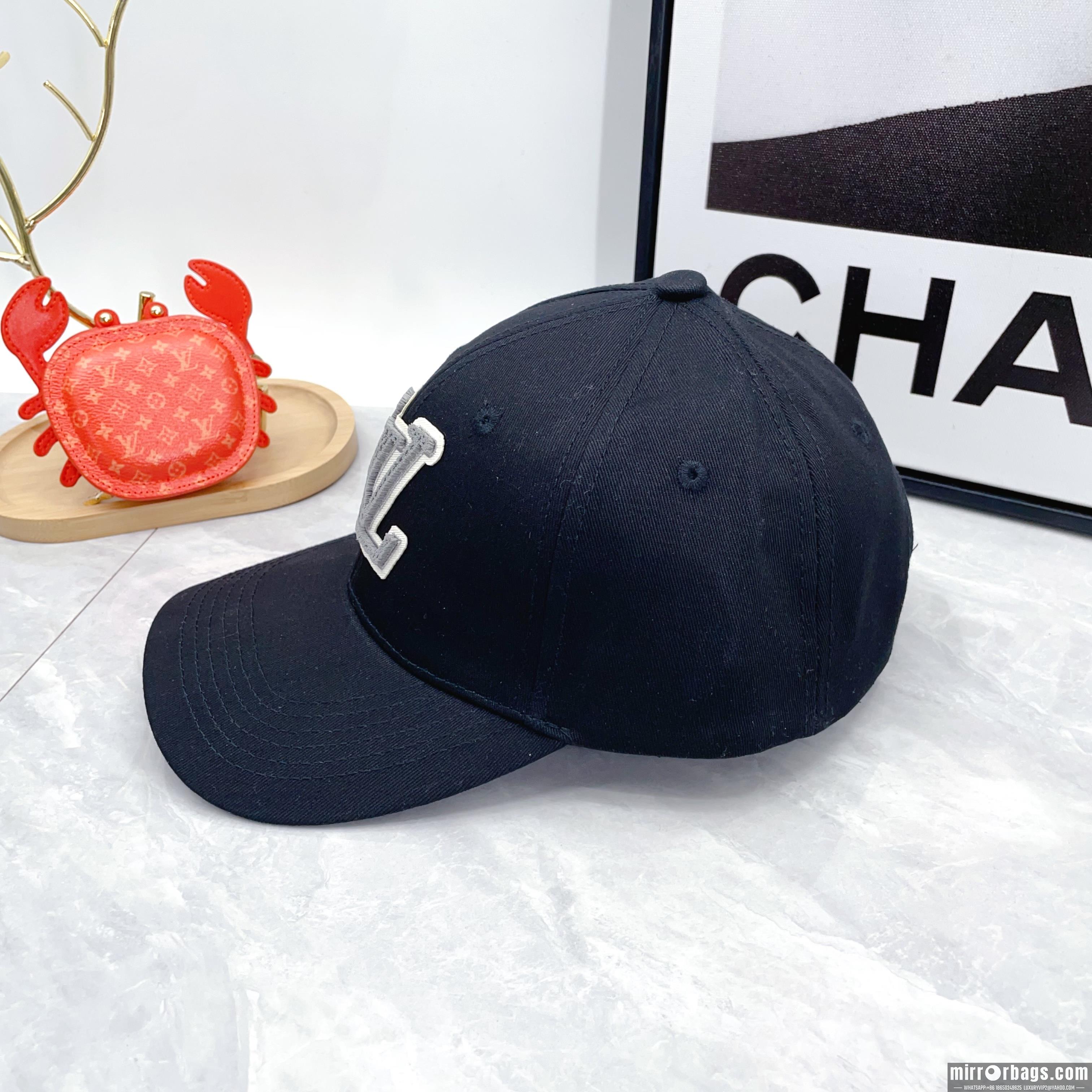 Replica LV Hat dx04