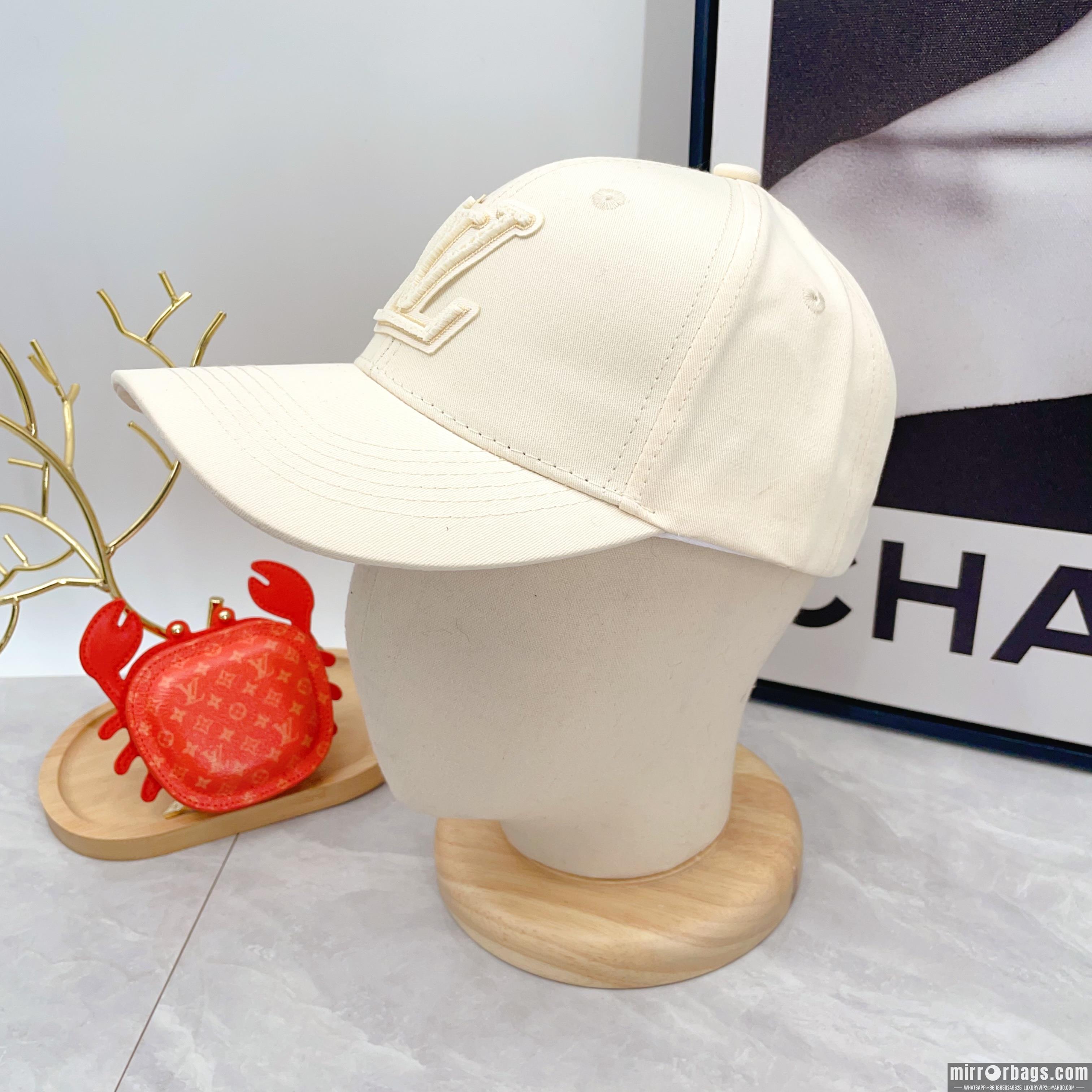 Replica LV Hat dx04