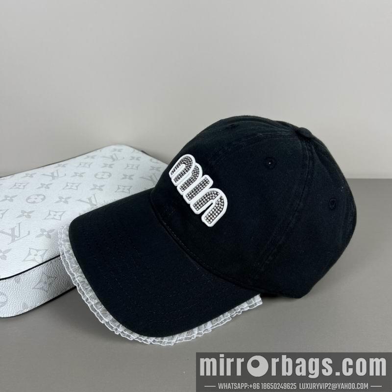 Replica Miumiu cap dx14
