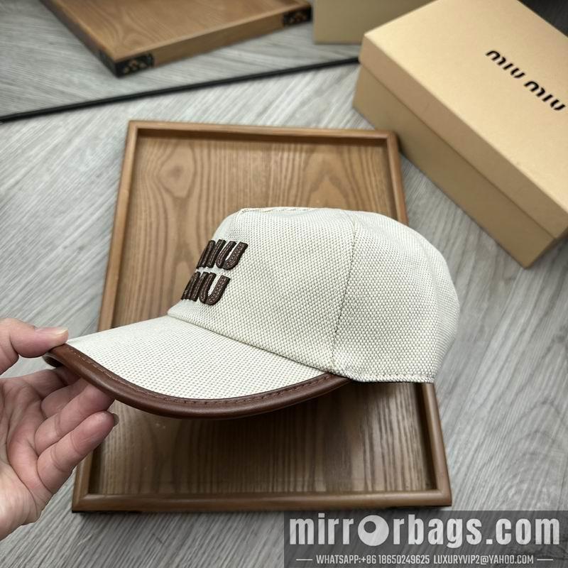Replica Miumiu cap dx61