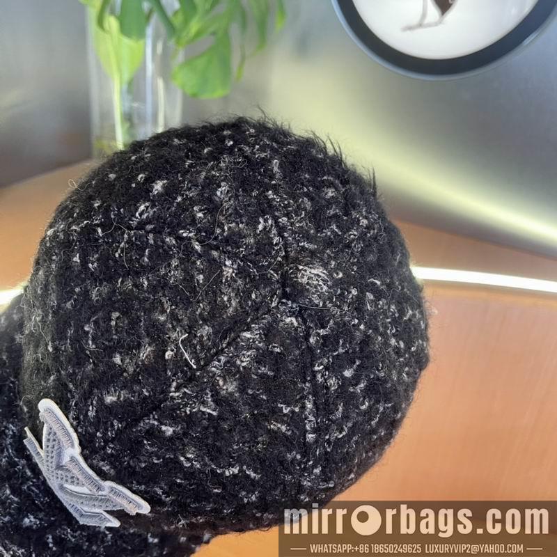 Replica LV cap 121406