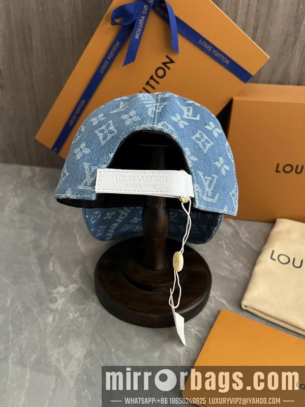 Replica Lv X Supreme cap dx06