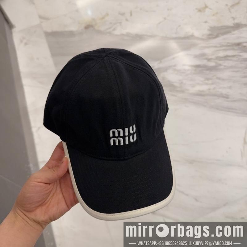 Replica Miumiu Cap dx36