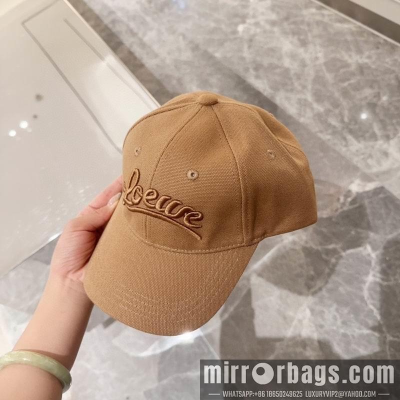 Replica Loewe cap dx44