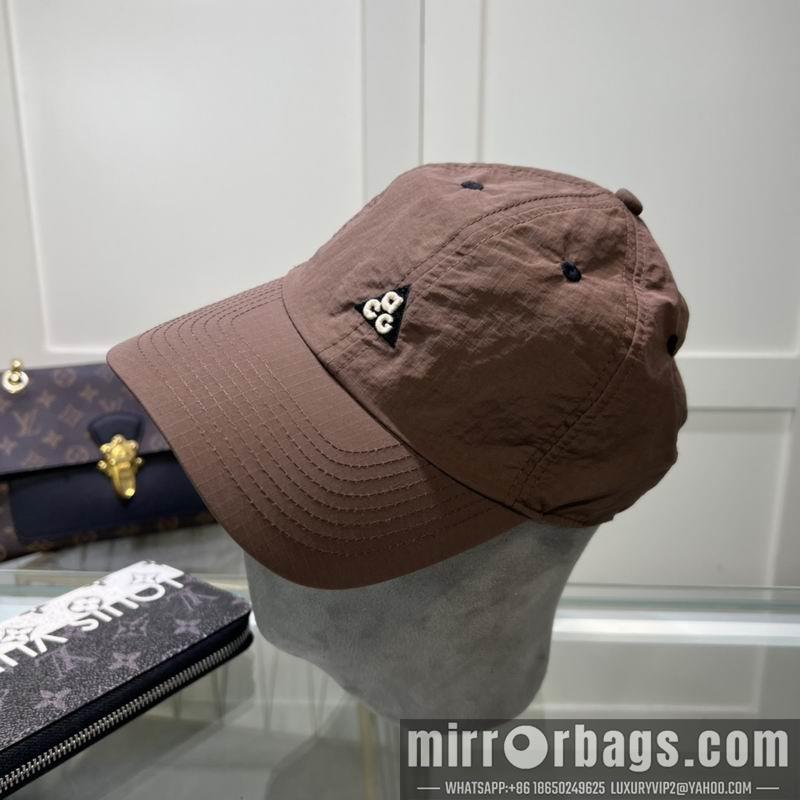 Replica Other cap dx17