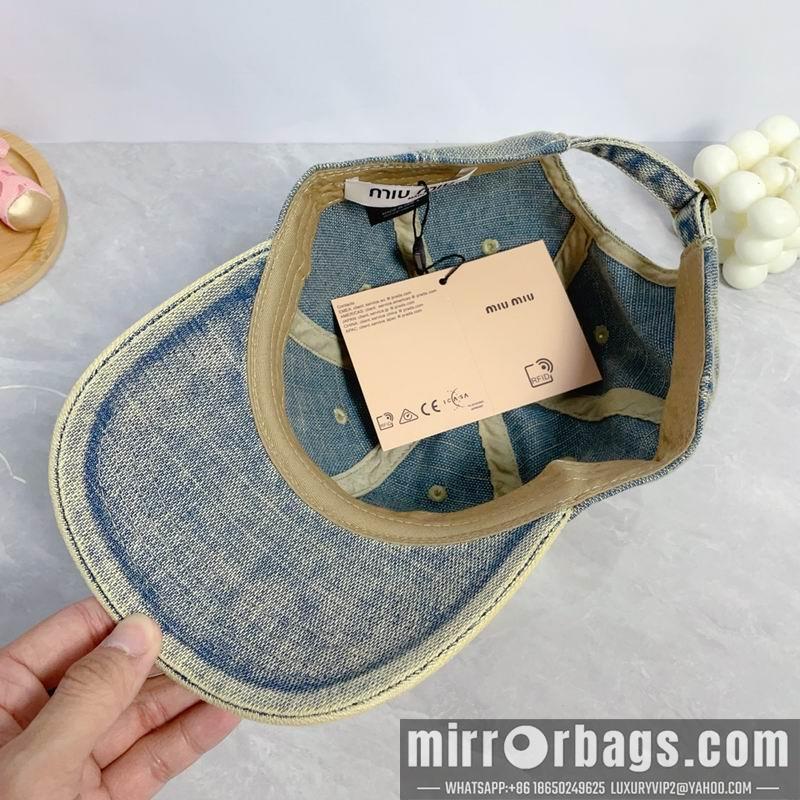Replica Miumiu cap dx46