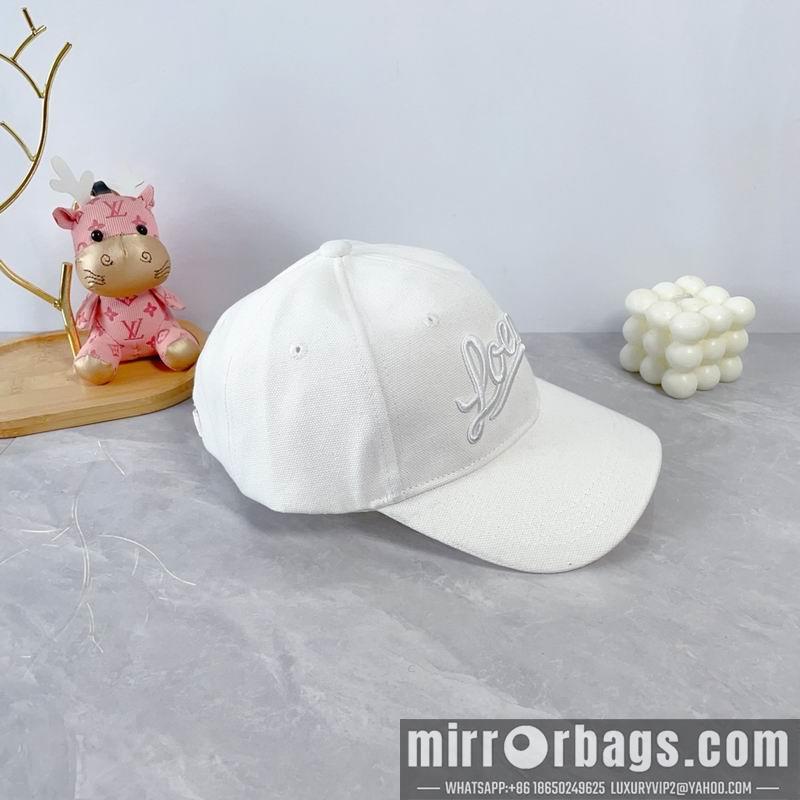 Replica Loewe cap dx21
