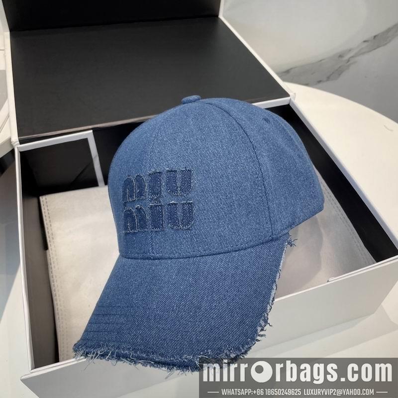 Replica Miumiu cap dx29