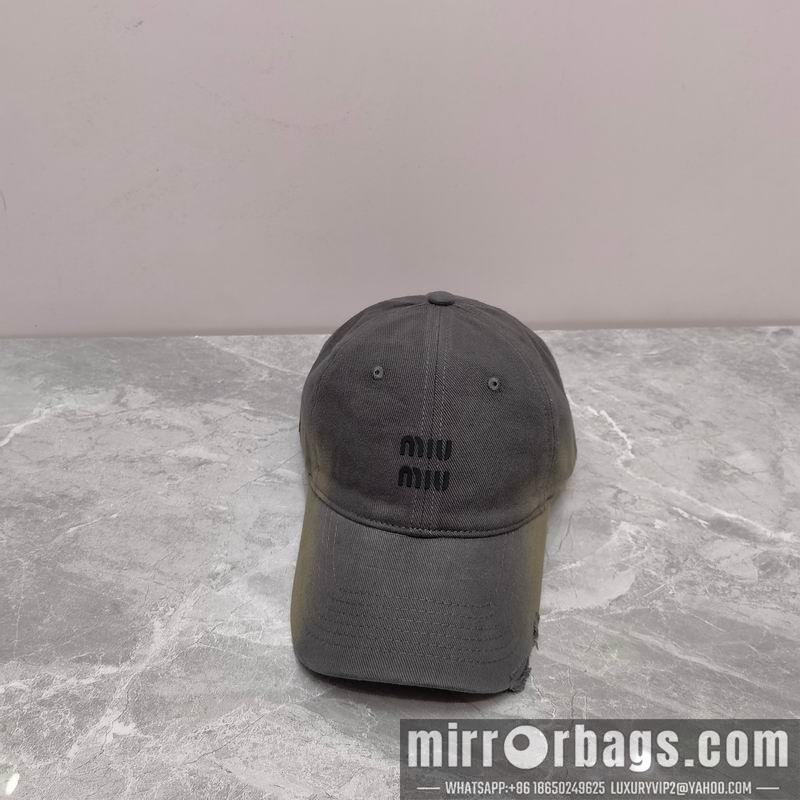 Replica Miumiu cap dx07