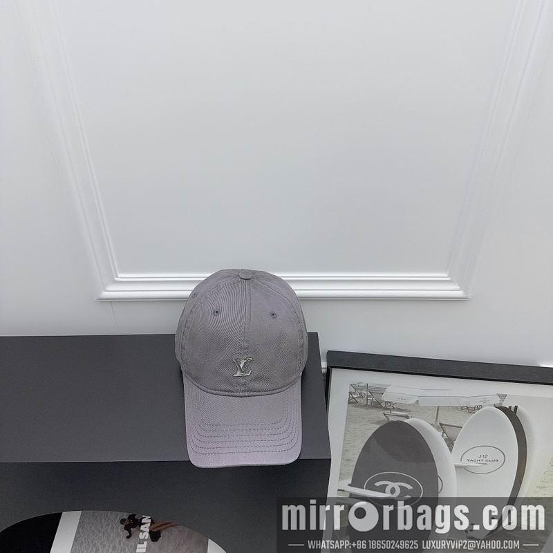 Replica LV Hat 042704