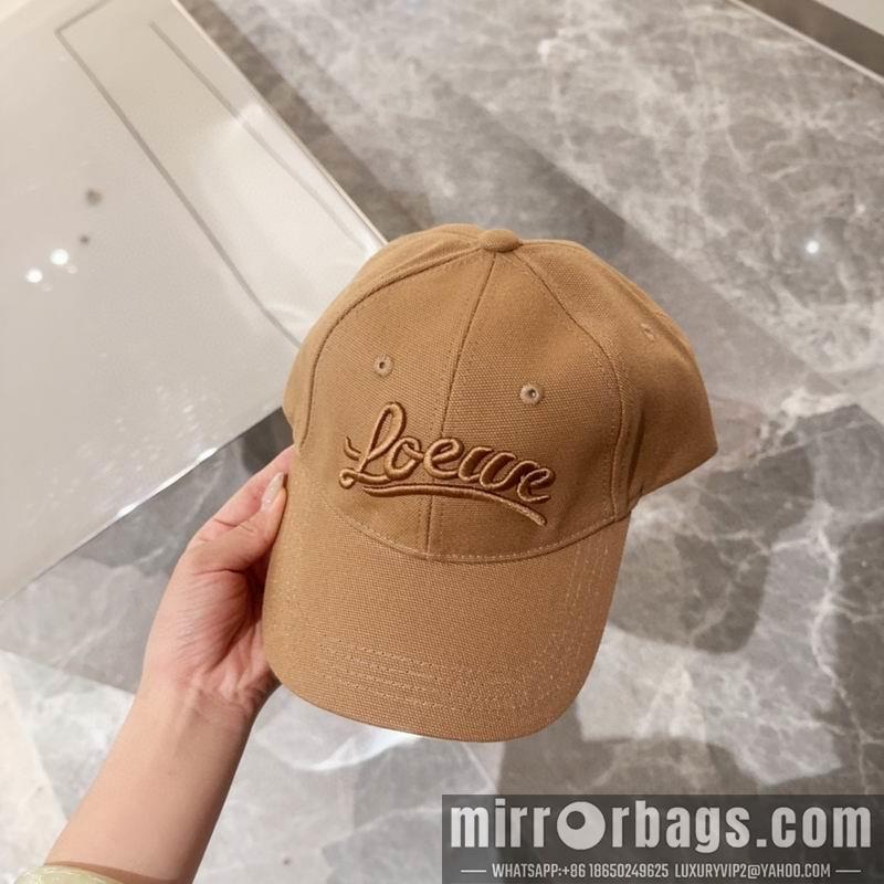 Replica Loewe cap dx44