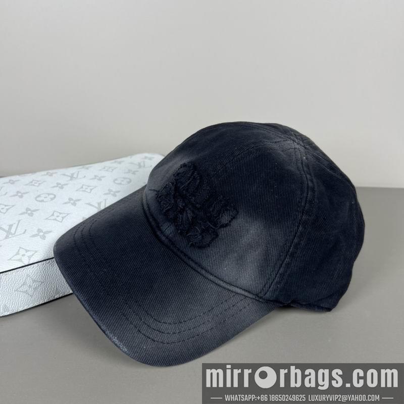 Replica Miumiu cap dx19