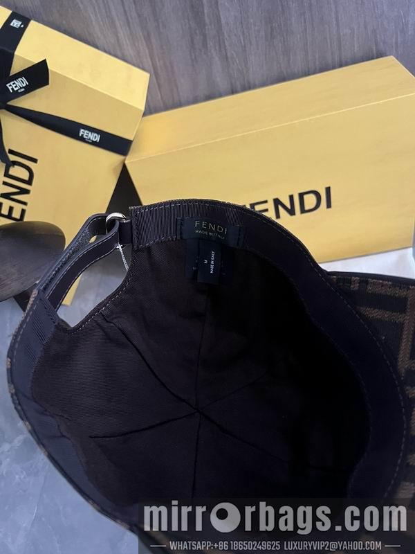 Replica Fendi cap dx81