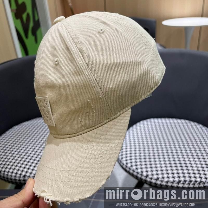 Replica LV cap 092701