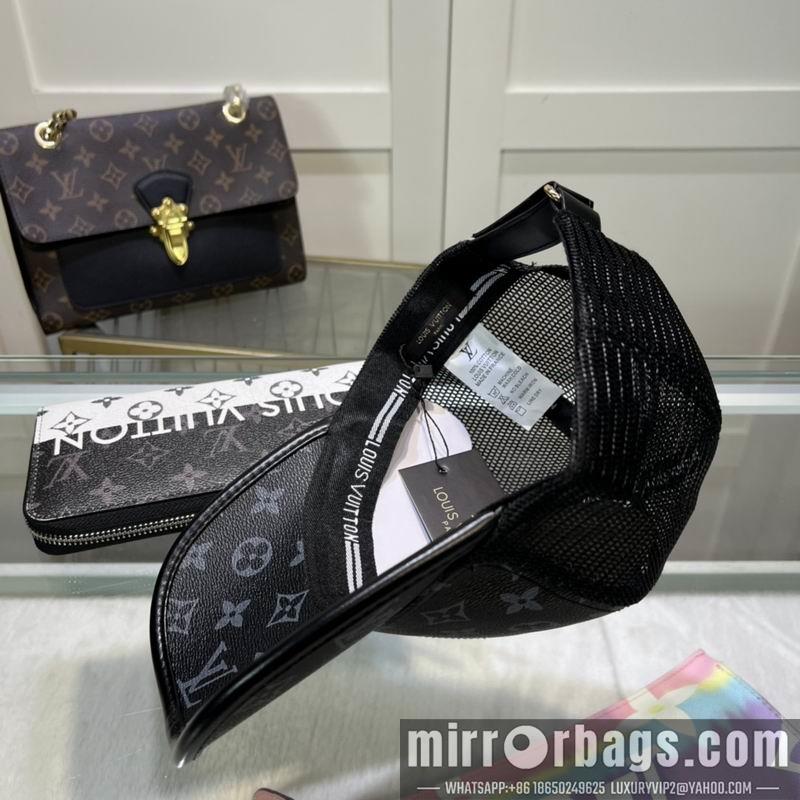 Replica LV cap dx17