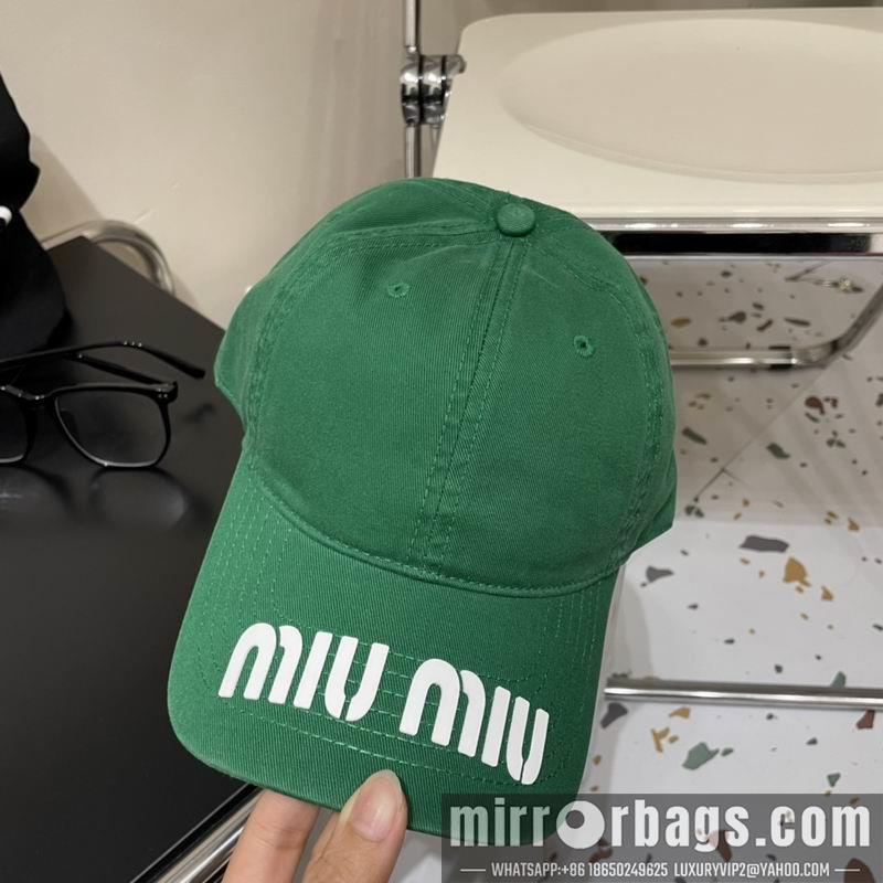 Replica Miumiu cap dx26