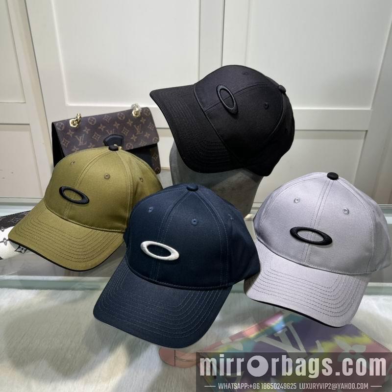 Replica Other cap dx07