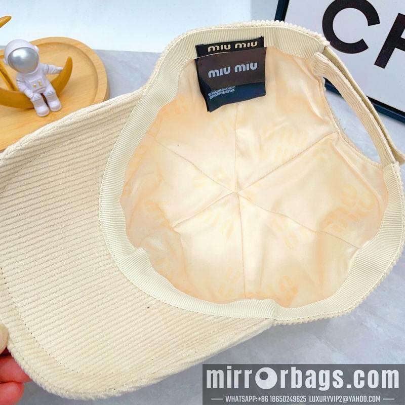 Replica Miumiu Cap dx34