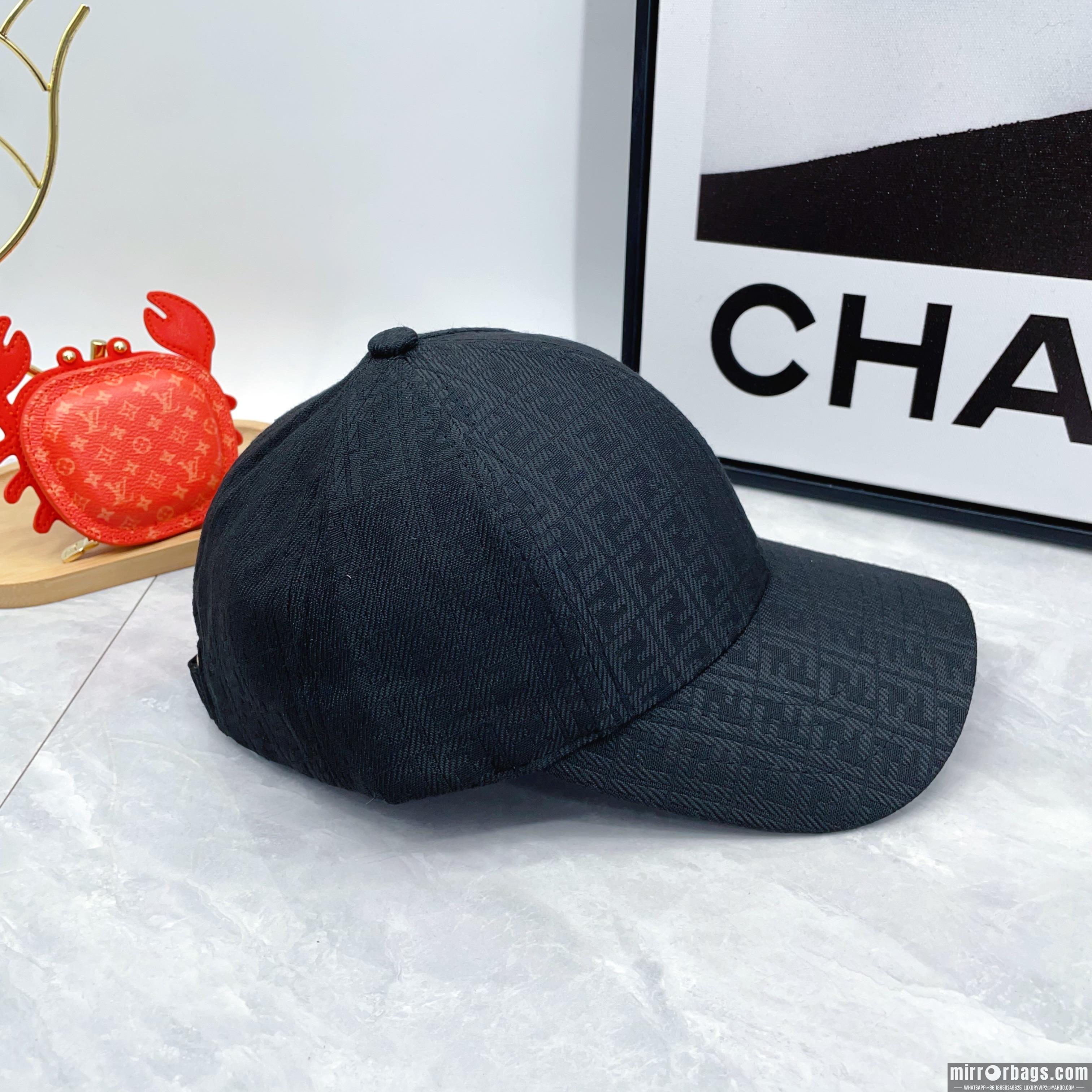 Replica Fendi cap dx64