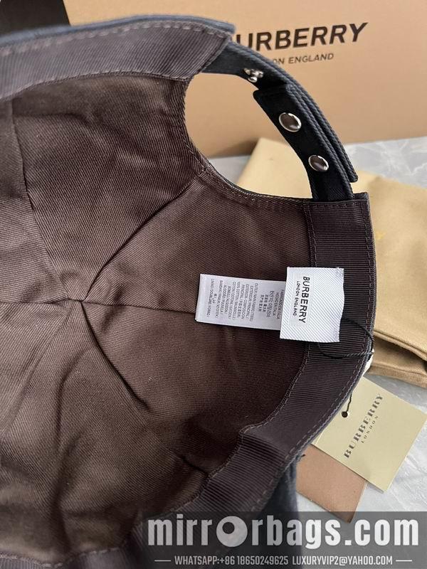 Replica Burberry cap dx40