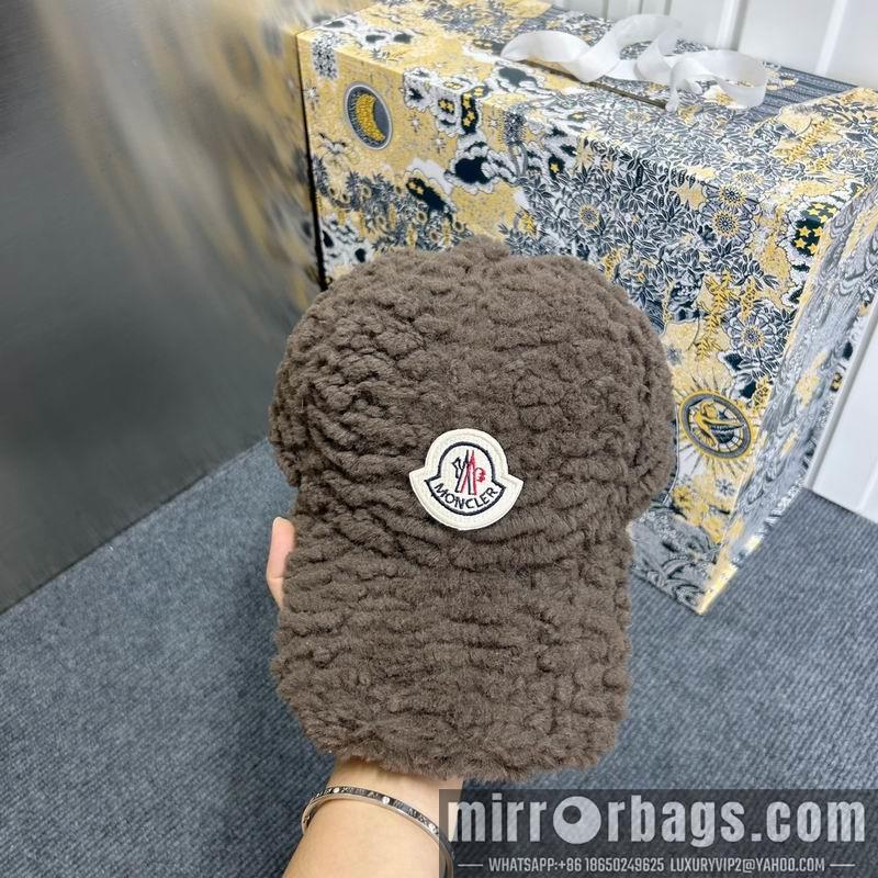 Replica Moncler cap dx10