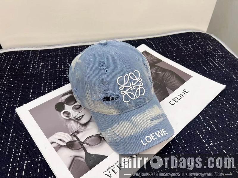 Replica Loewe cap dx25