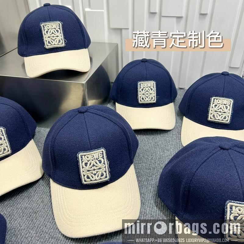 Replica Loewe cap dx36