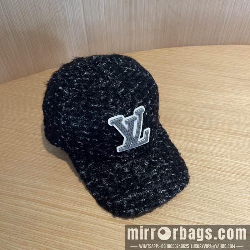 Replica LV cap 121406