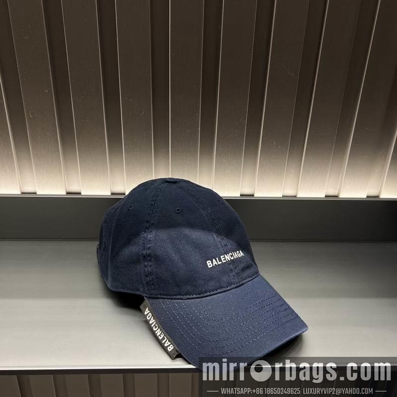 Replica Balenciaga cap dx40