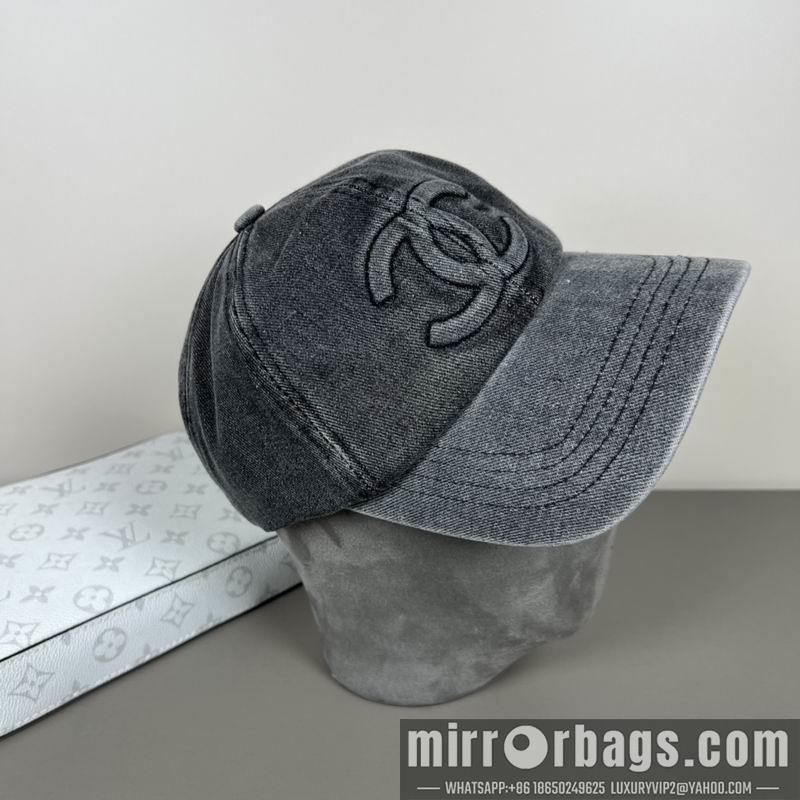 Replica Chanel cap dx26