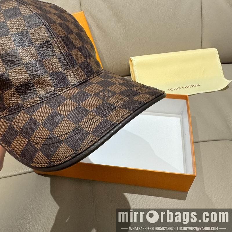 Replica LV cap 091403