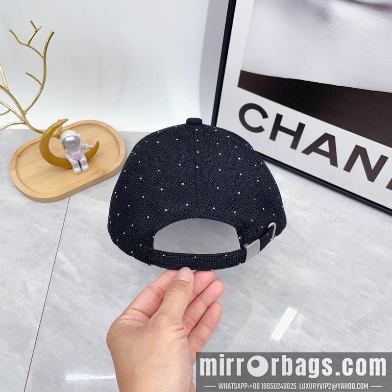 Replica Chanel Cap dx51