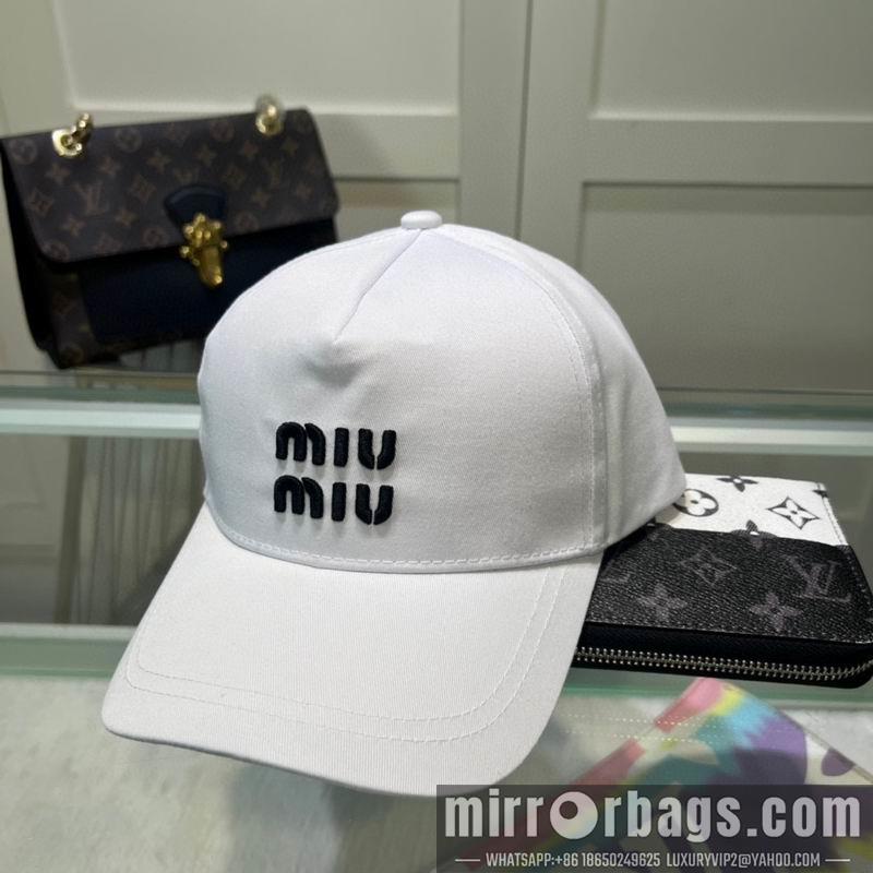Replica Miumiu cap dx49