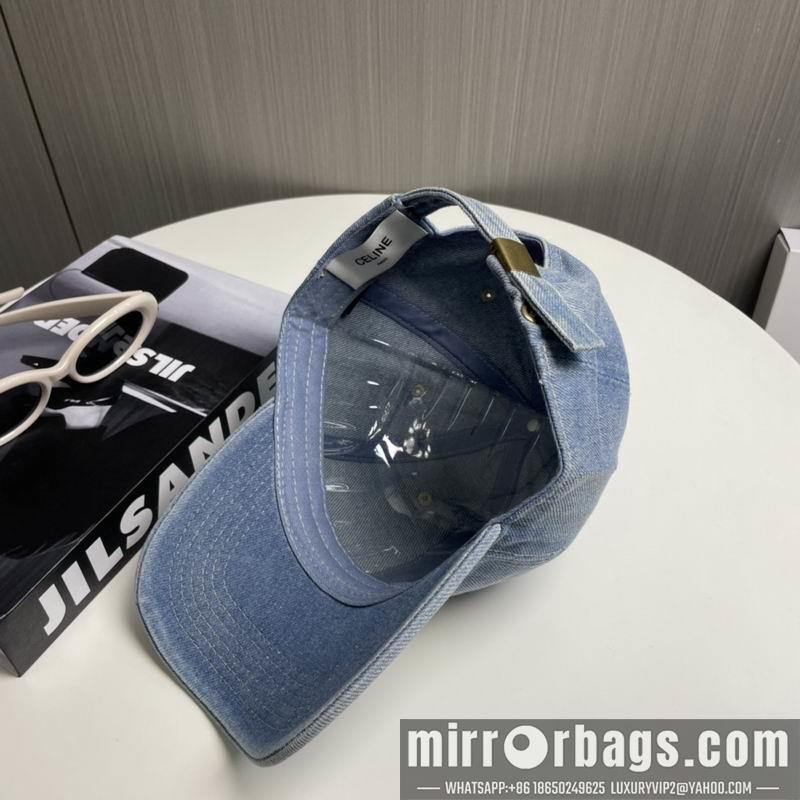 Replica Celine Cap dx40
