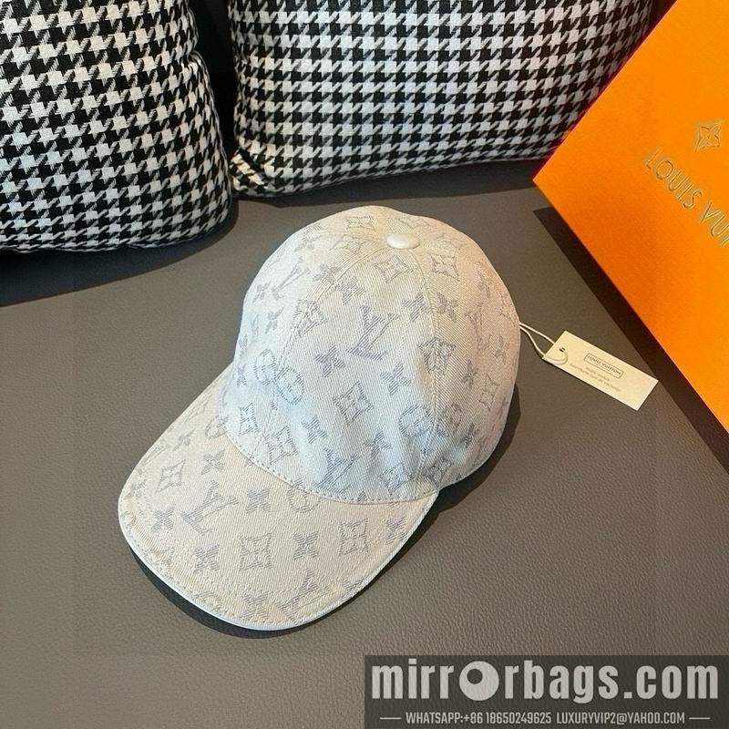 Replica LV cap dx01