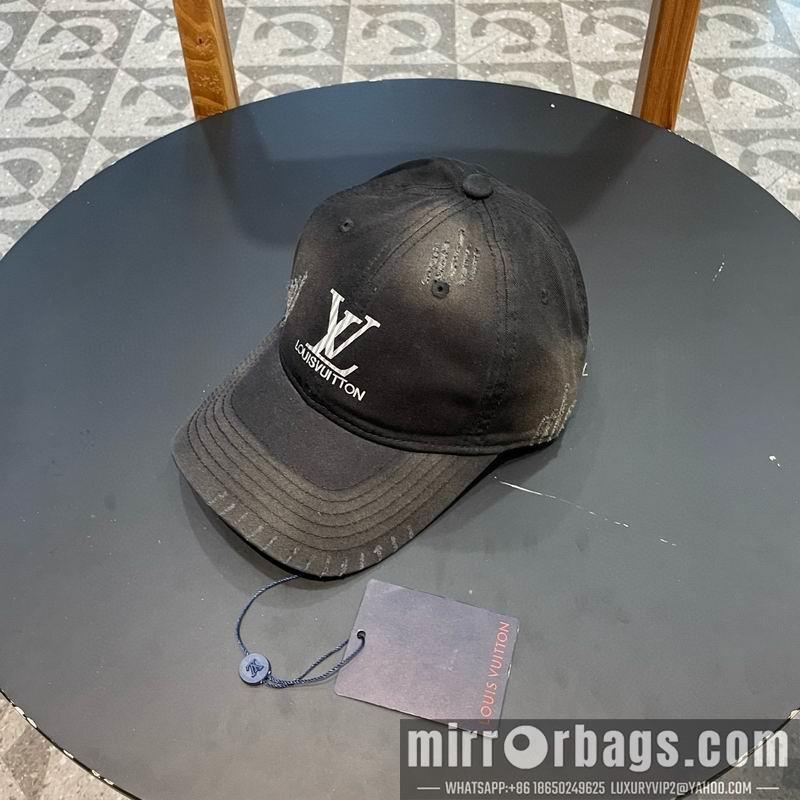 Replica LV cap 020802