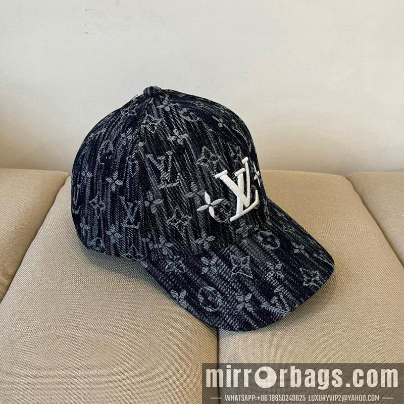 Replica LV cap dx42