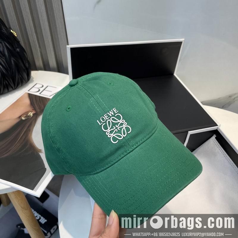 Replica Loewe cap dx49