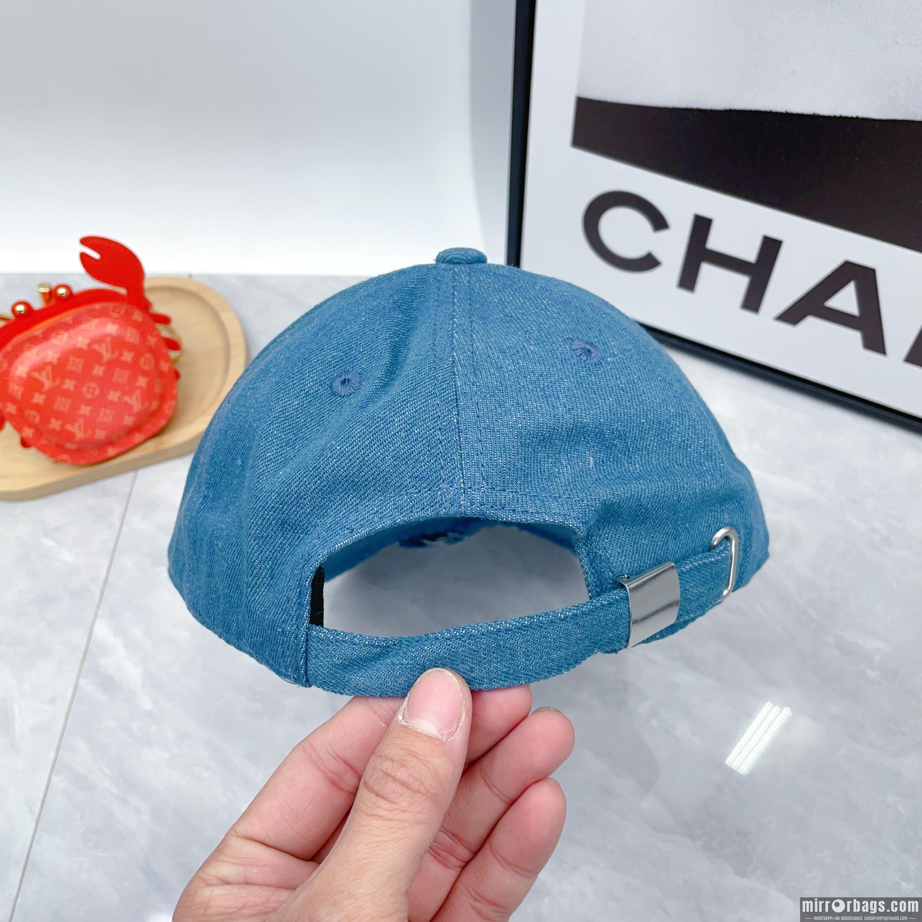 Replica Prada cap dx01