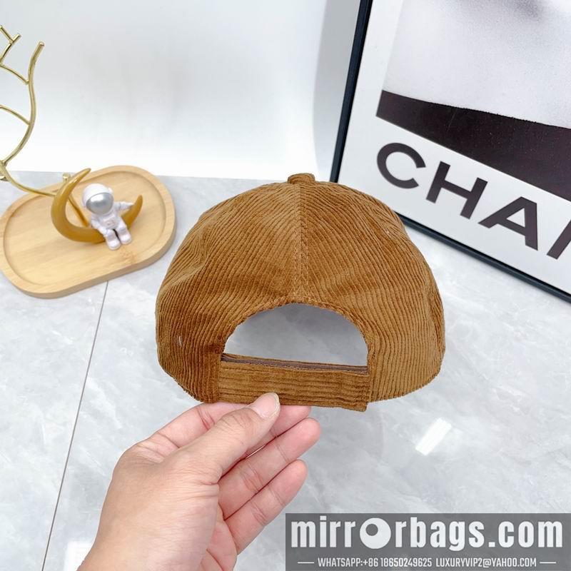 Replica Miumiu Cap dx34