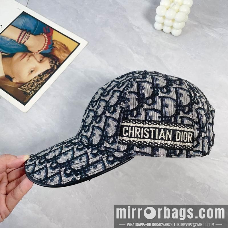Replica Dior cap dx66
