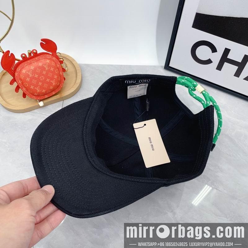 Replica Miumiu cap dx02