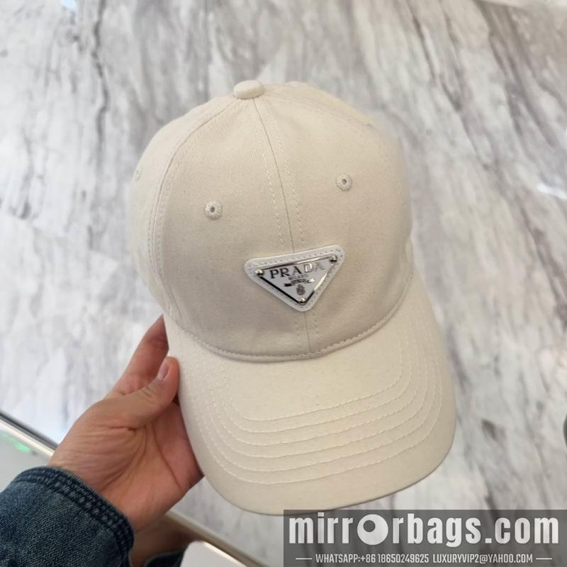 Replica Prada cap dx18