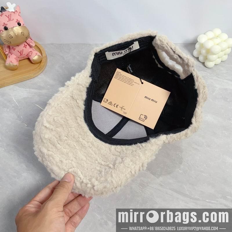 Replica Miumiu cap dx66