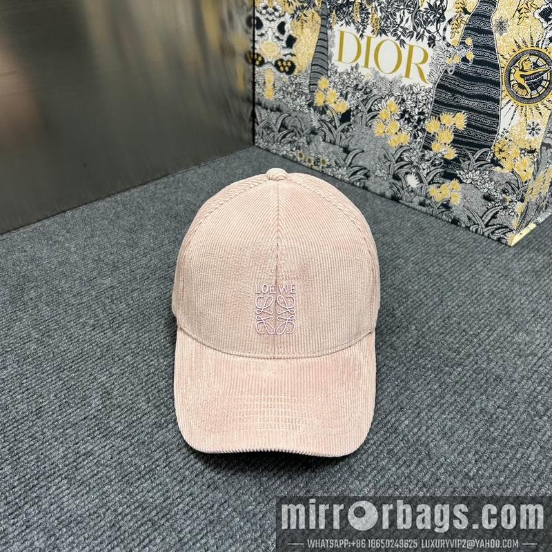 Replica Loewe cap dx31