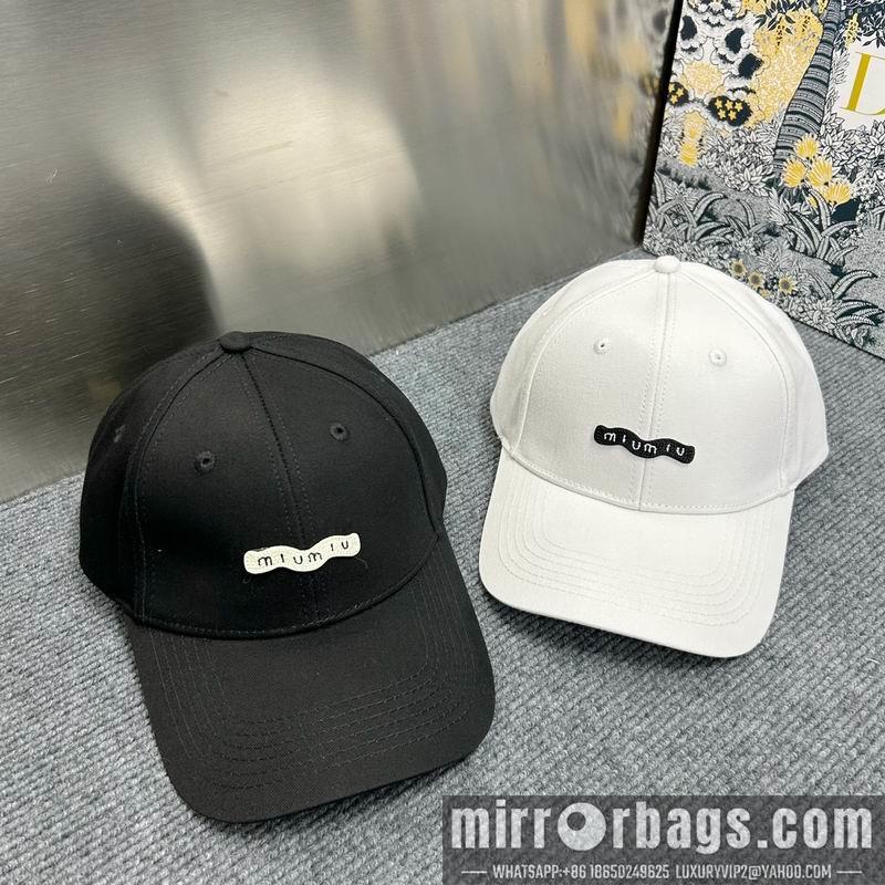 Replica Miumiu cap dx76