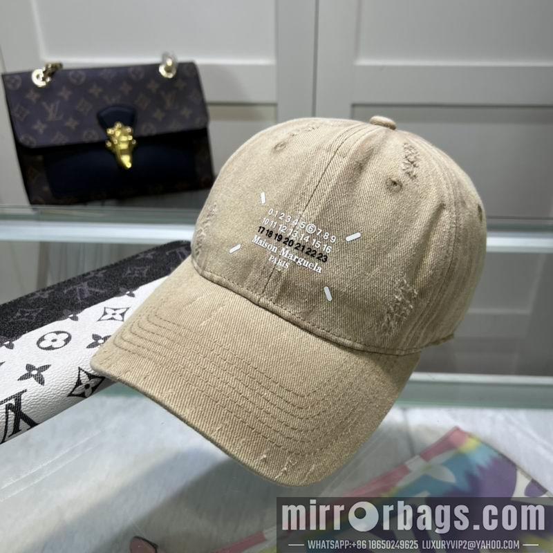 Replica Other cap dx01