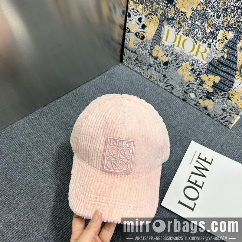 Replica Loewe cap dx24