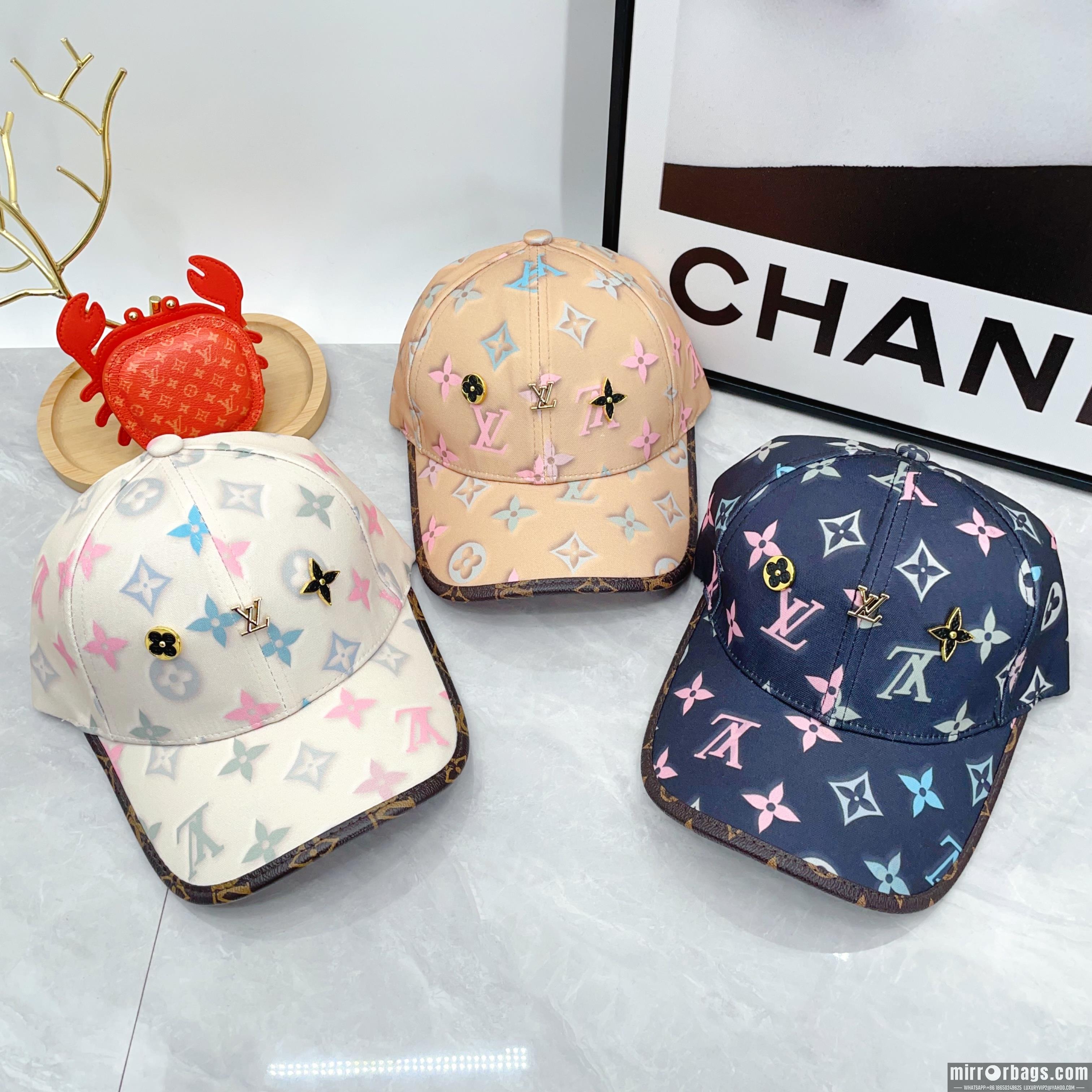 Replica LV cap dx03