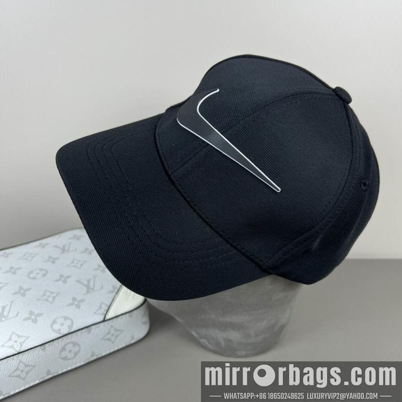 Replica Nike Cap dx13